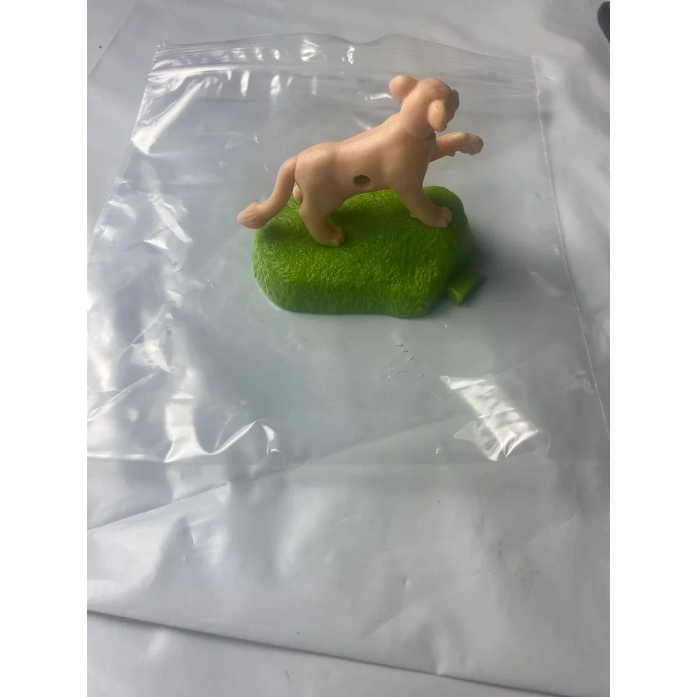 Lion Cub Figurine on Grass Base Wildlife Safari Animal Toy Plastic Tan Green